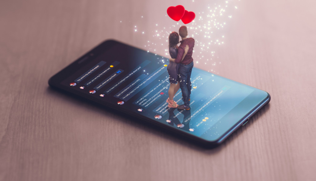 Tandis que sur les applis de dating, on se zappe d’un coup de doigt sur des critères souvent physiques, les rencontres organisées autour d'une foi commune reprennent du galon, notamment grâce à une offre en ligne grandissante, entre «spi-dating» et sites de rencontres religieux. Tandis que sur les applis de dating, on se zappe d’un coup de doigt sur des critères souvent physiques, les rencontres organisées autour d'une foi commune reprennent du galon, notamment grâce à une offre en ligne grandissante, entre «spi-dating» et sites de rencontres religieux. / IStock