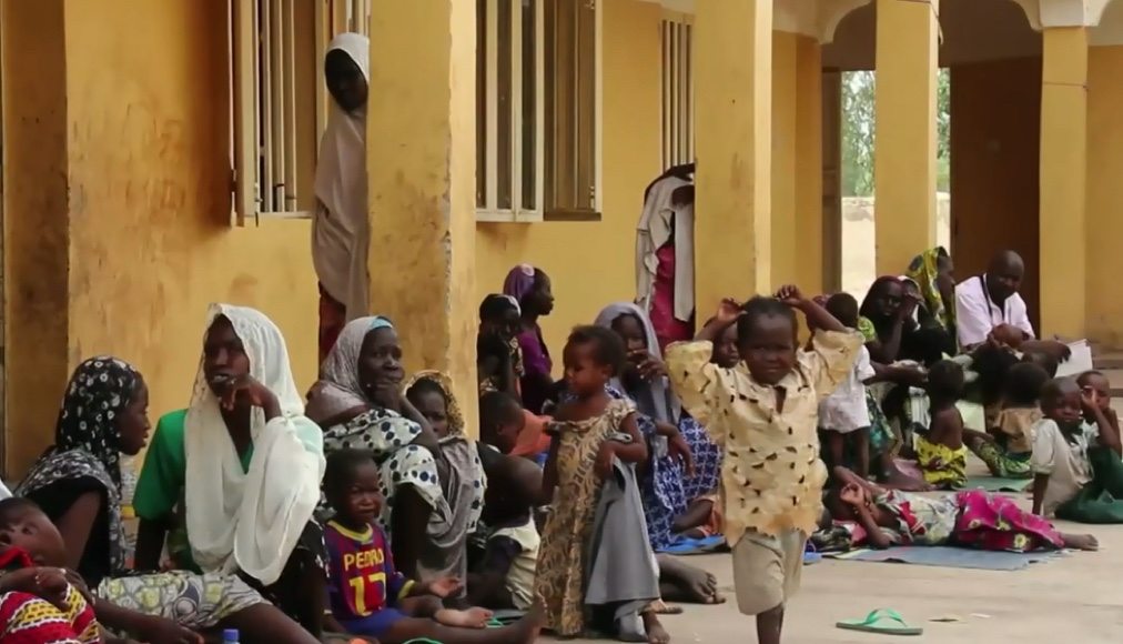 Femmes et enfants nigérianes Femmes et enfants nigérianes / © Wikimedia Commons (CC-PD-Mark / PD VOA / Tan Khaerr)