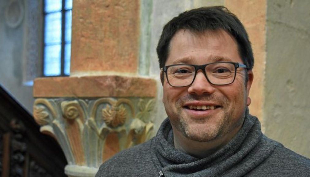 Patrick Godat, diacre à Saint-Ursanne Patrick Godat, diacre à Saint-Ursanne / ©Grégory Roth/RTSreligion