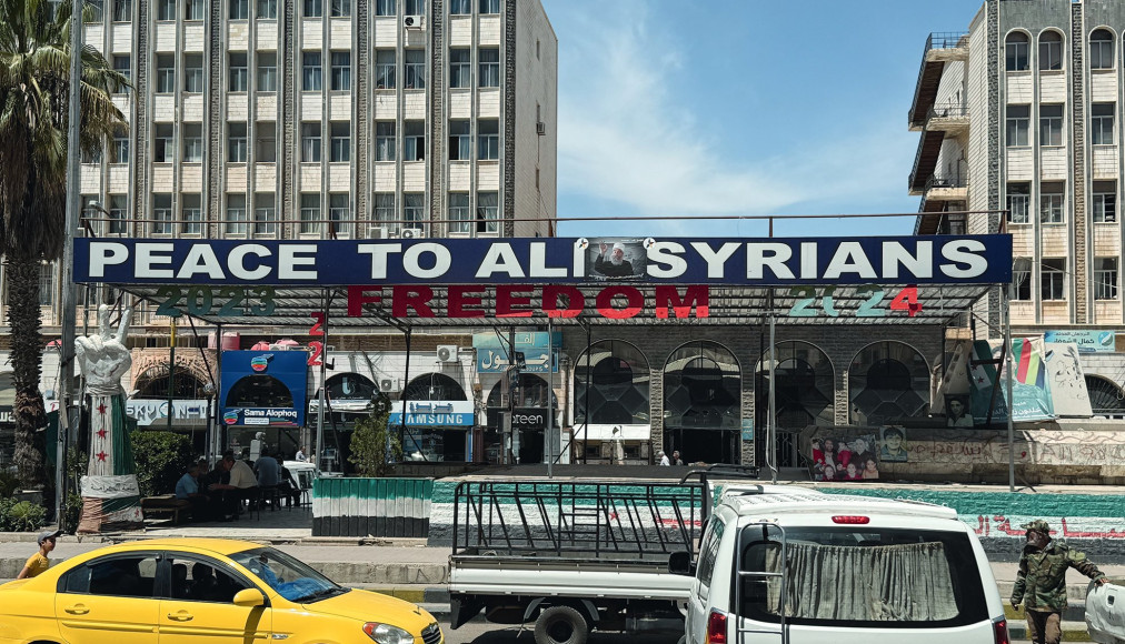 La place de la Dignité, dans le centre-ville de Soueïda, où s’étaient déroulées les nombreuses manifestations contre le régime de Bachar al-Assad en 2023. La place de la Dignité, dans le centre-ville de Soueïda, où s’étaient déroulées les nombreuses manifestations contre le régime de Bachar al-Assad en 2023. / ©Sandra Pauwels