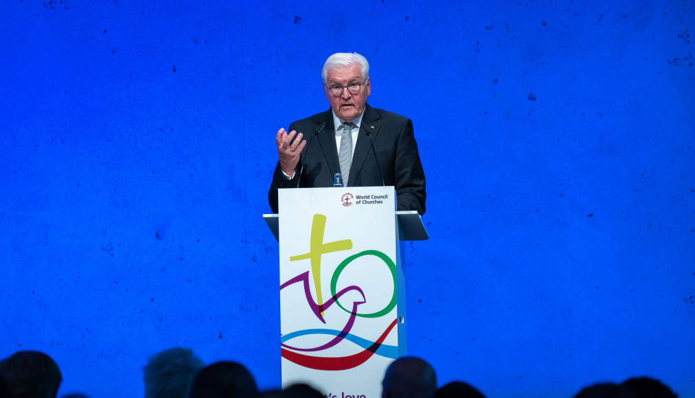 Le président allemand Frank-Walter Steinmeier inaugure la 11e Assemblée générale du COE Le président allemand Frank-Walter Steinmeier inaugure la 11e Assemblée générale du COE / Sean Hawkey/WWC