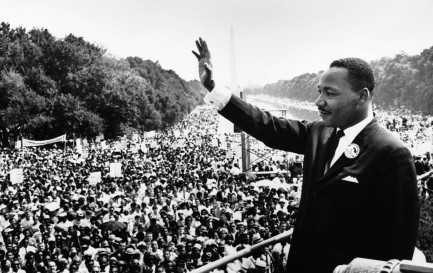 Martin Luther King Jr, le 28 août 1963, livrant son célèbre discours &quot;I have a dream&quot;. / ©Domaine public, Wikimedia Commons