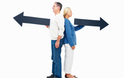 Un conflit est d’abord un heurt entre projets. Si l’on en fait un heurt entre personnes, l’obstacle devient difficile à dépasser. / ©iStock/GlobalStock