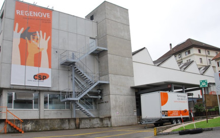 CSP Berne-Jura à Tramelan, distributeur des livres de l&#039;OPEC / CSP Tramelan